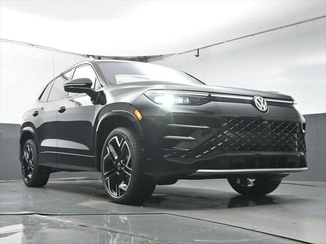 2026 Volkswagen Tiguan SEL R-Line Turbo