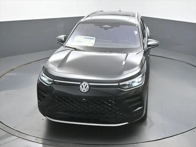 2026 Volkswagen Tiguan SEL R-Line Turbo