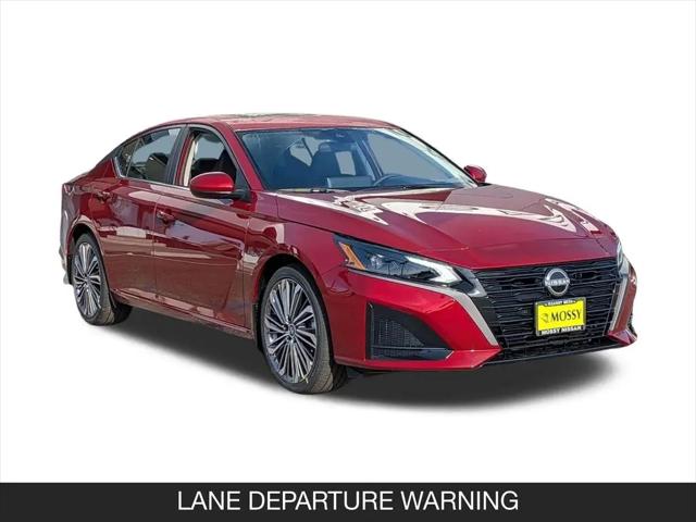 2026 Nissan Altima SV FWD