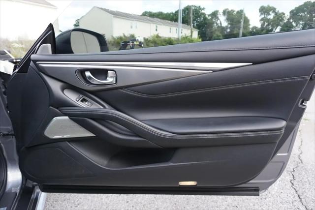2018 INFINITI Q60 3.0t LUXE