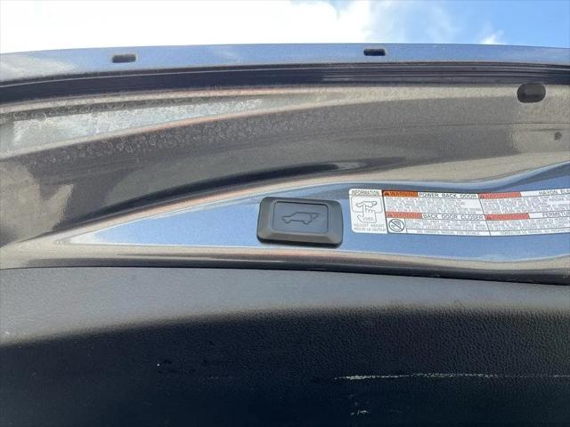 2017 Toyota RAV4 Hybrid XLE