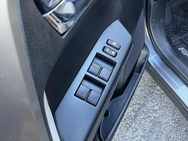 2017 Toyota RAV4 Hybrid XLE