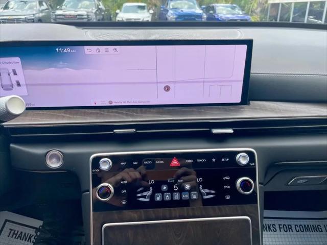 2025 Genesis GV80 2.5T Select AWD