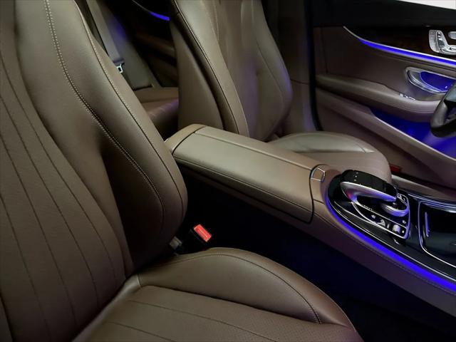 2017 Mercedes-Benz E-CLASS E 300 E 300