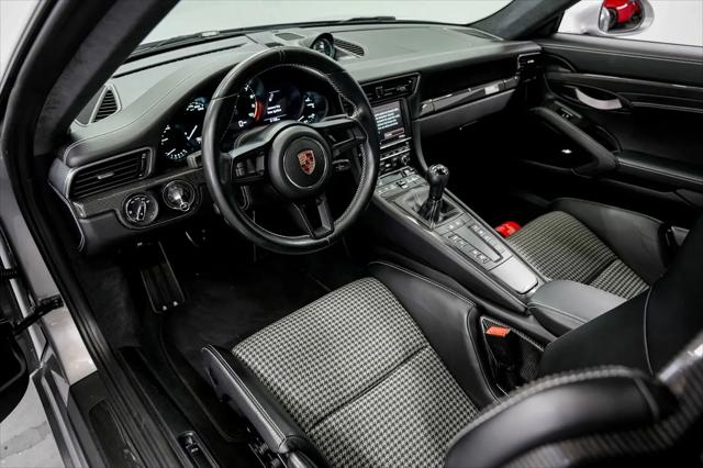 2016 Porsche 911 R