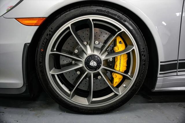 2016 Porsche 911 R