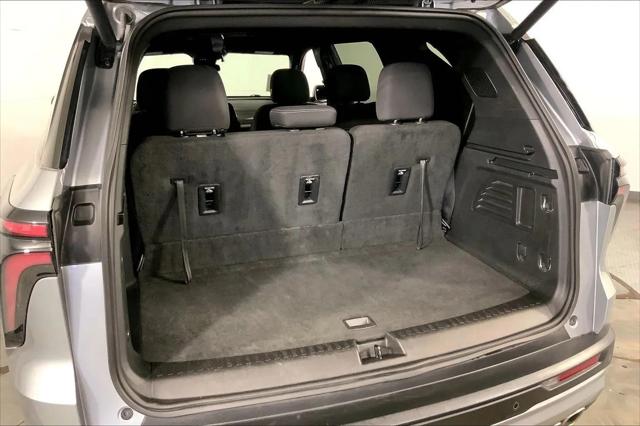 2024 Chevrolet Traverse AWD LT