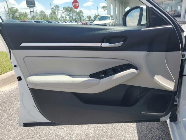 2024 Nissan Altima SL FWD