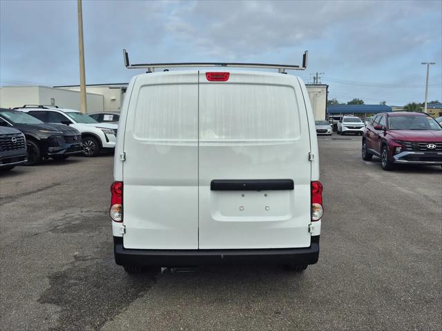 2021 Nissan NV200 Compact Cargo S Xtronic CVT