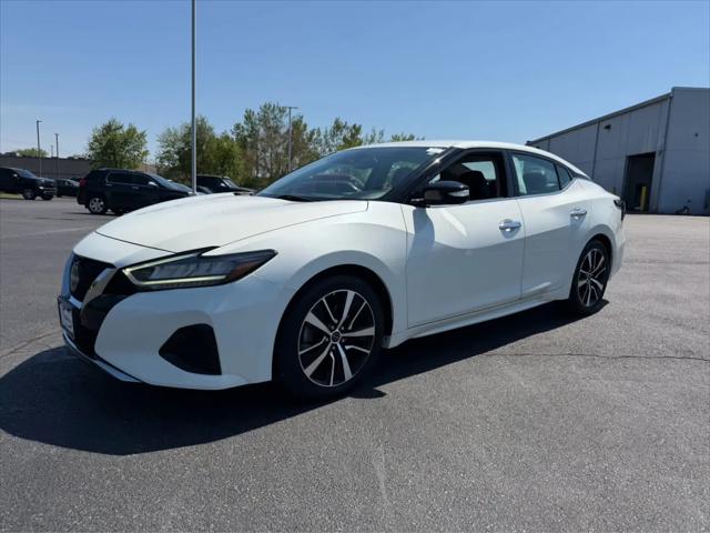 2023 Nissan Maxima SV Xtronic CVT
