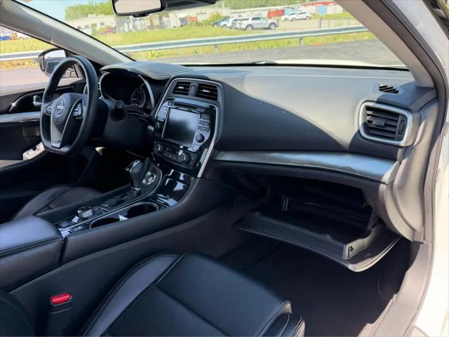 2023 Nissan Maxima SV Xtronic CVT