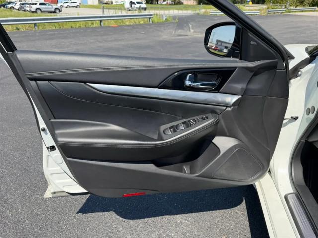 2023 Nissan Maxima SV Xtronic CVT