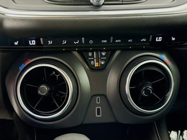 2025 Chevrolet Blazer AWD 2LT