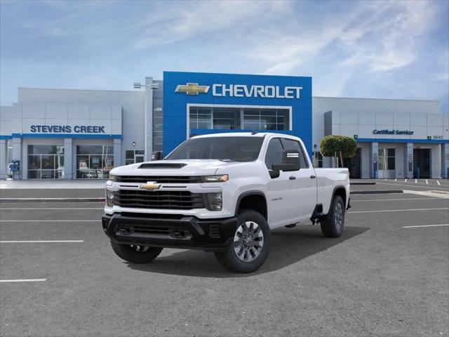 2026 Chevrolet Silverado 2500HD Crew Cab, Long Bed, Custom, RWD