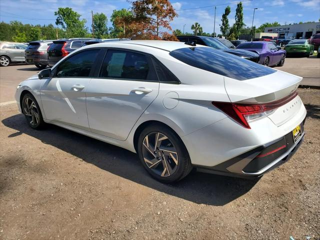2024 Hyundai Elantra Limited