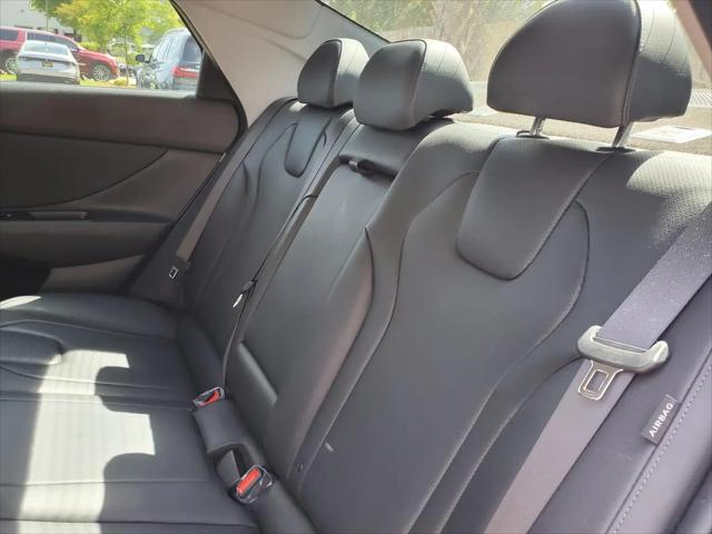 2024 Hyundai Elantra Limited