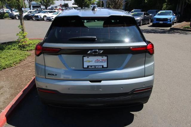 2027 Chevrolet Bolt LT FWD