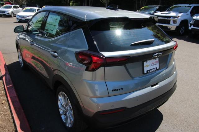 2027 Chevrolet Bolt LT FWD