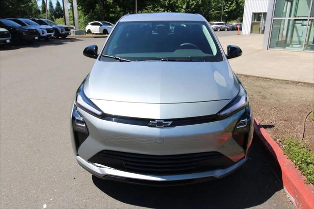 2027 Chevrolet Bolt LT FWD