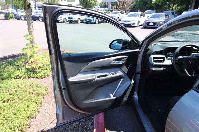 2027 Chevrolet Bolt LT FWD