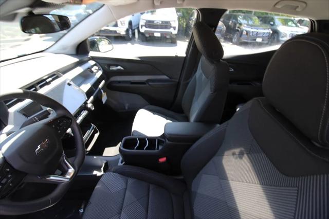 2027 Chevrolet Bolt LT FWD
