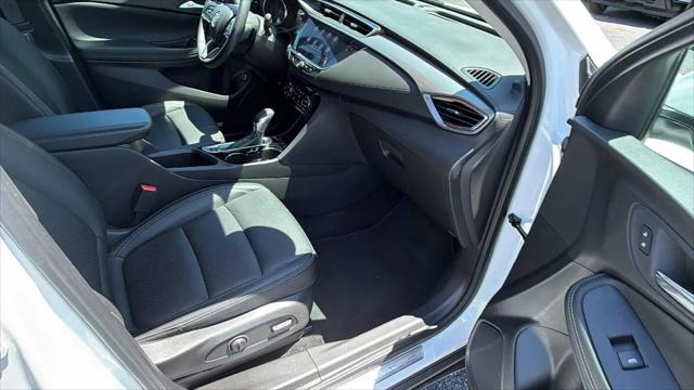 2022 Buick Encore GX FWD Essence