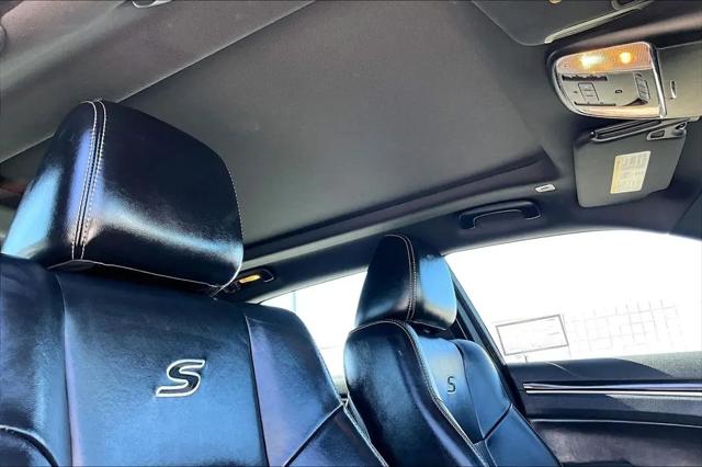 2023 Chrysler 300 300S