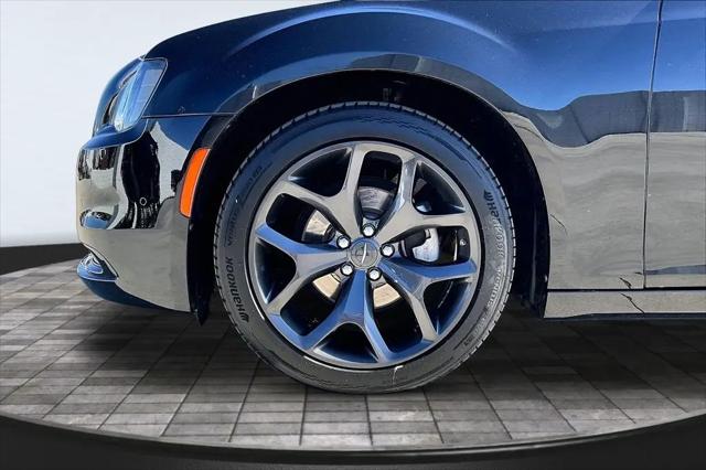 2023 Chrysler 300 300S