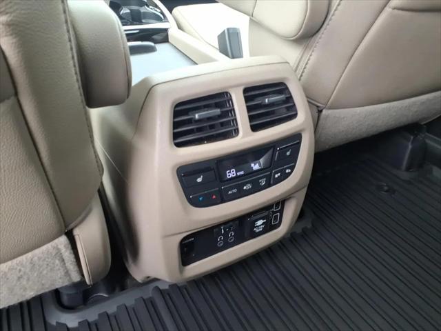 2021 Honda Pilot AWD Touring 8 Passenger