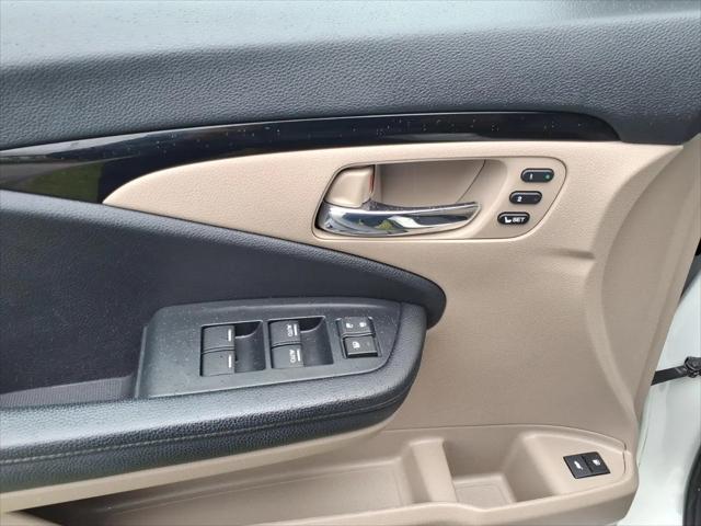 2021 Honda Pilot AWD Touring 8 Passenger