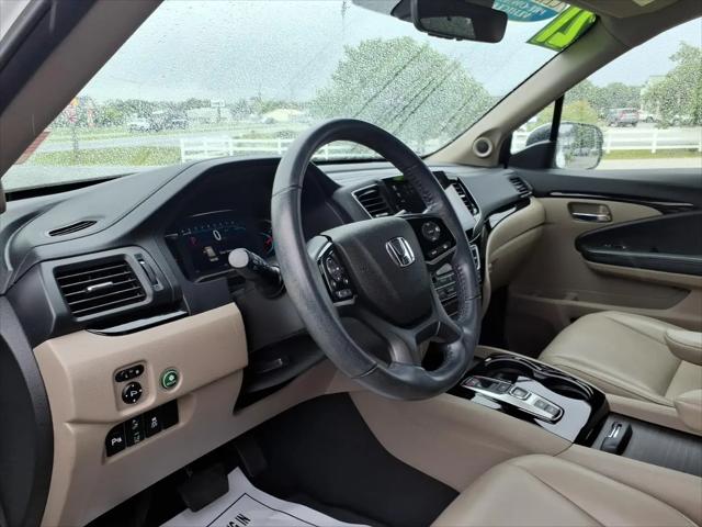 2021 Honda Pilot AWD Touring 8 Passenger