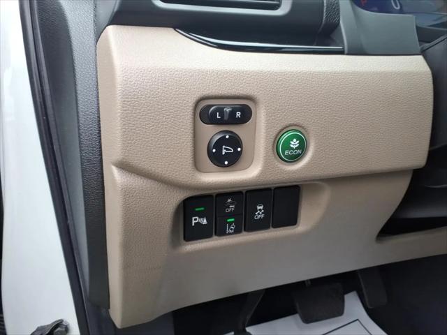 2021 Honda Pilot AWD Touring 8 Passenger