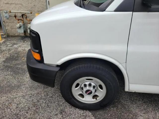 2009 GMC Savana 3500 Work Van