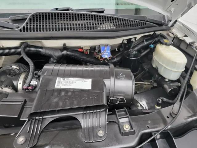2009 GMC Savana 3500 Work Van
