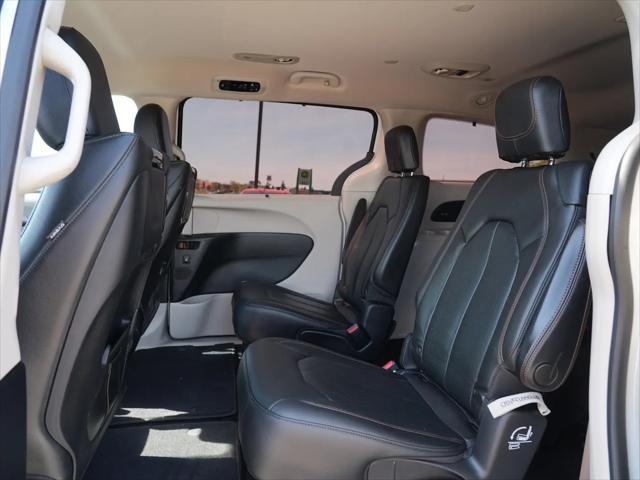 2020 Chrysler Pacifica Touring L Plus