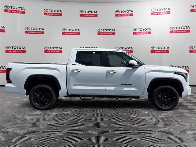 2026 Toyota Tundra SR5 CrewMax 5.5' Bed
