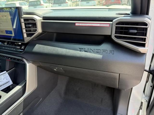 2026 Toyota Tundra SR5 CrewMax 5.5' Bed