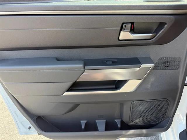 2026 Toyota Tundra SR5 CrewMax 5.5' Bed