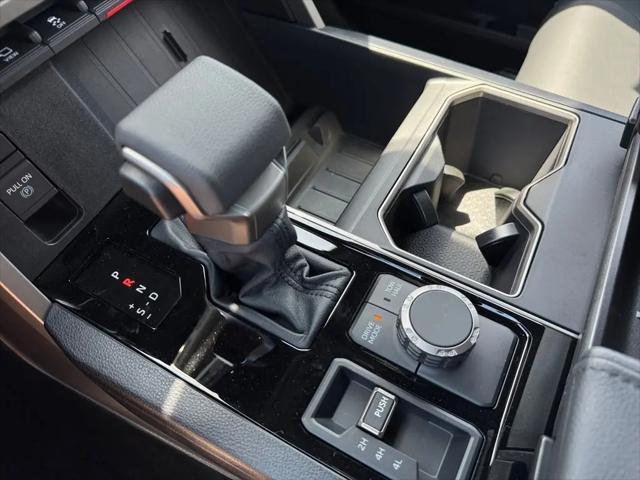 2026 Toyota Tundra SR5 CrewMax 5.5' Bed
