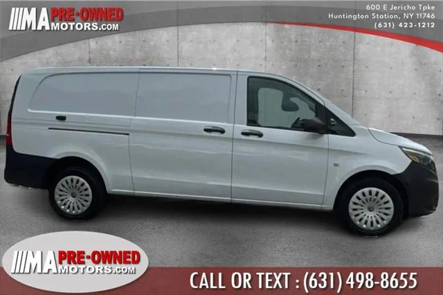 2022 Mercedes-Benz Metris Standard