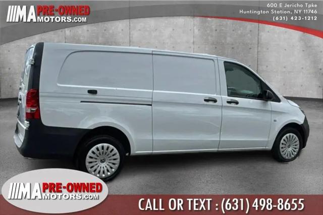 2022 Mercedes-Benz Metris Standard