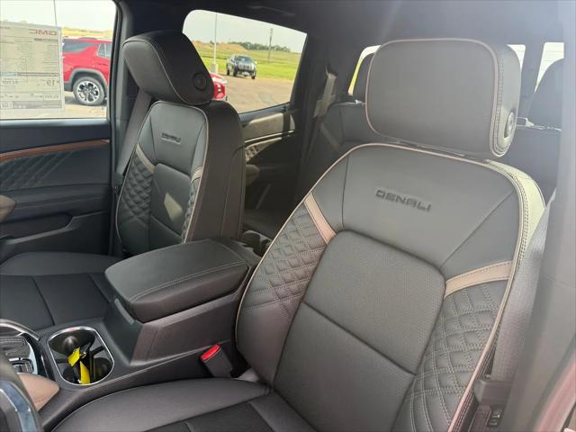 2026 GMC Canyon Denali, 4WD