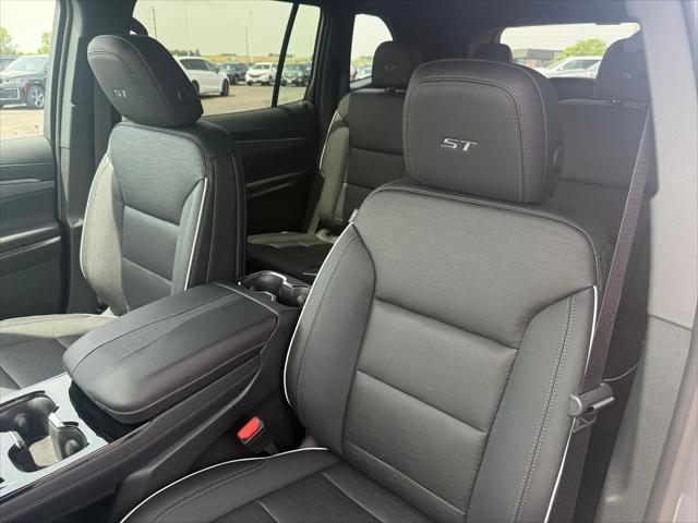 2026 Buick Enclave Sport Touring FWD