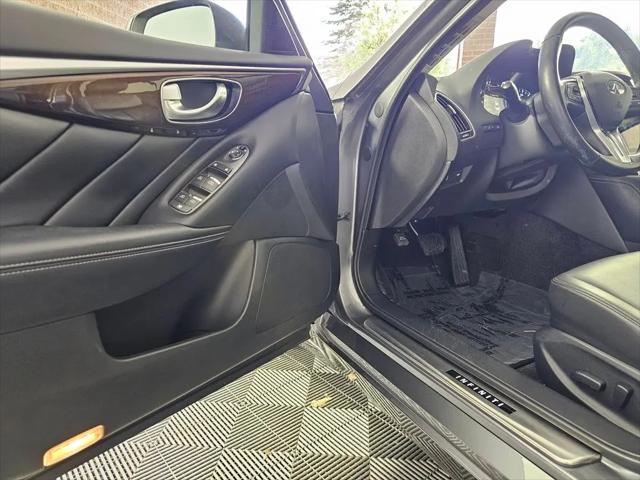 2019 INFINITI Q50 3.0t LUXE