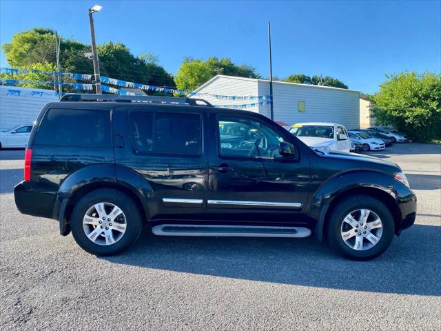 2011 Nissan Pathfinder Silver