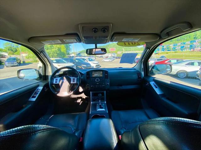 2011 Nissan Pathfinder Silver