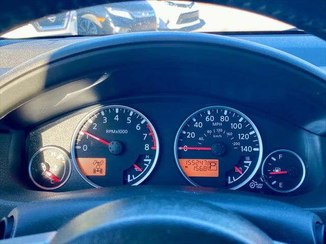 2011 Nissan Pathfinder Silver