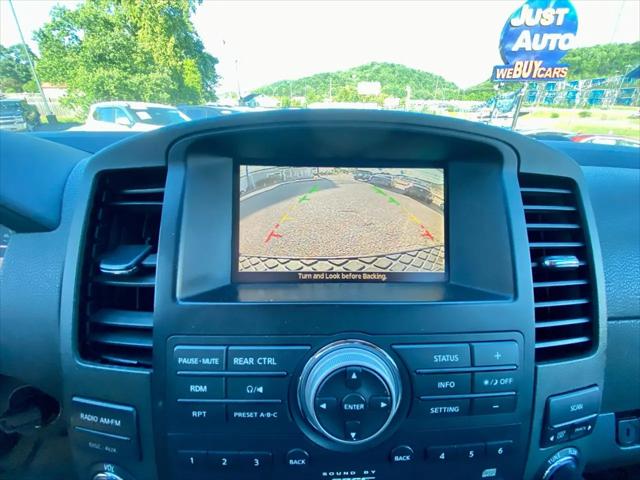 2011 Nissan Pathfinder Silver