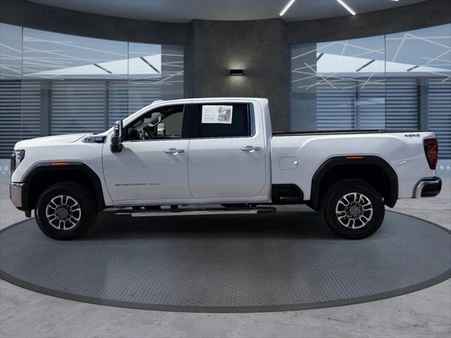 2025 GMC Sierra 2500HD 4WD Crew Cab Standard Bed SLT