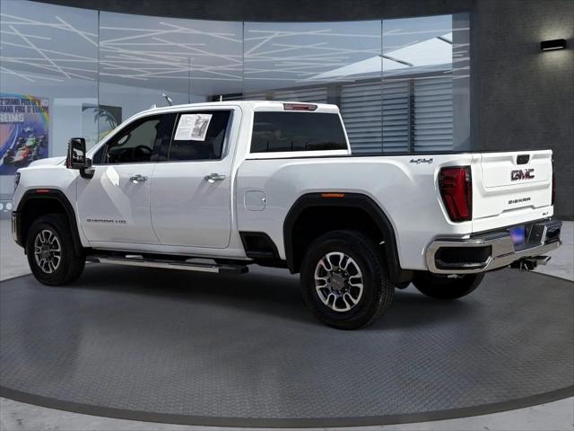 2025 GMC Sierra 2500HD 4WD Crew Cab Standard Bed SLT